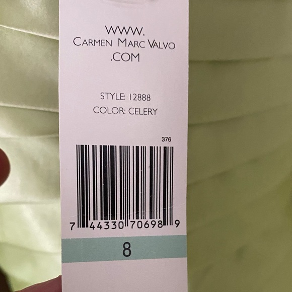 Carmen Marc Valvo NWT celery green bandage dress - Picture 10 of 10